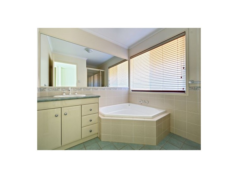 31 Woodglen Street, Kuraby QLD 4112