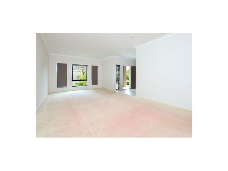 136 Tristania Way, Mount Gravatt East QLD 4122