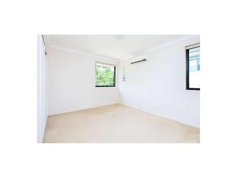 136 Tristania Way, Mount Gravatt East QLD 4122