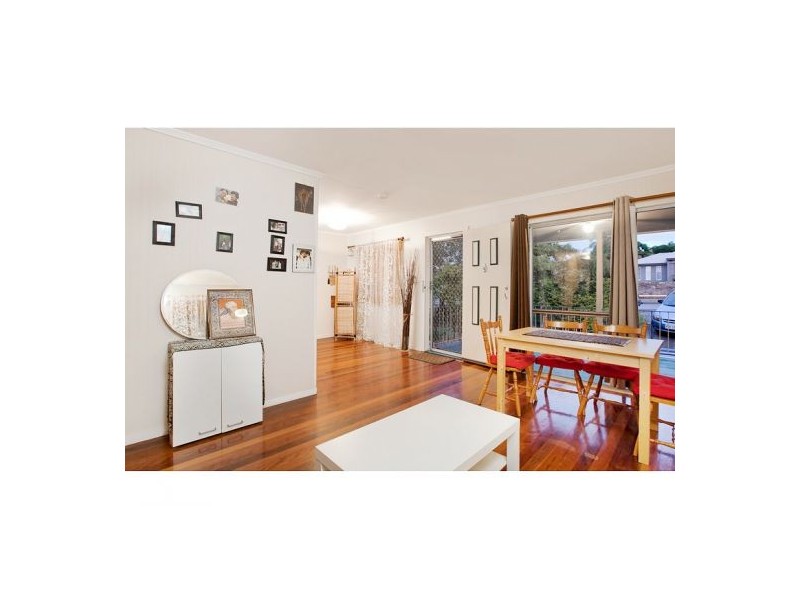 306 Mount Gravatt Capalaba Rd, Wishart QLD 4122