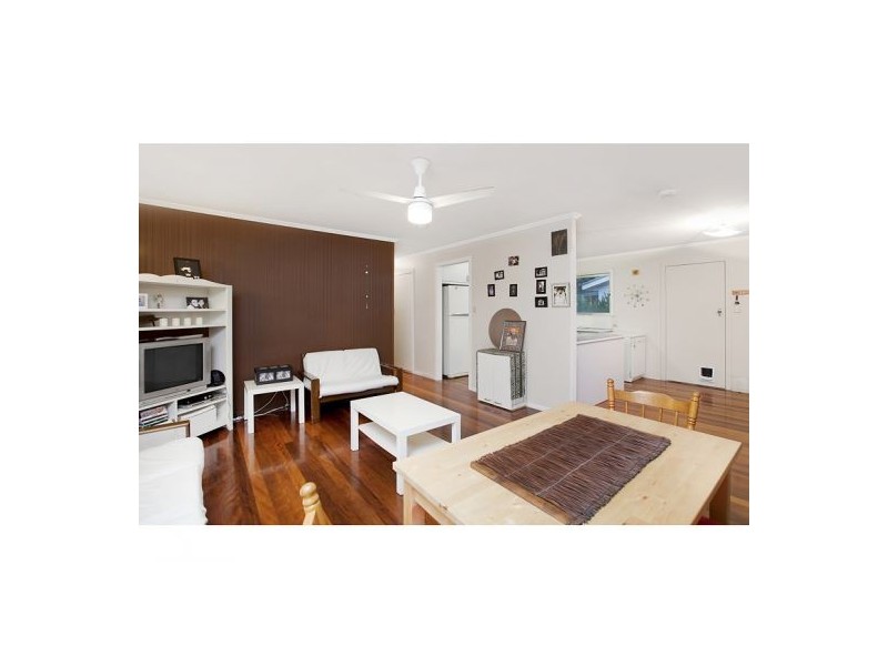 306 Mount Gravatt Capalaba Rd, Wishart QLD 4122