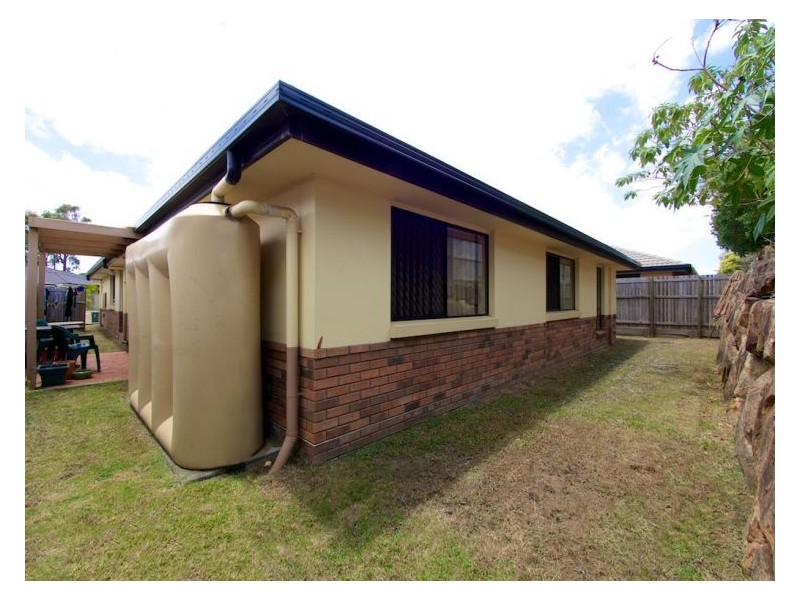 22 Lillydale Pl, Calamvale QLD 4116