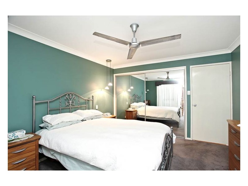 4 Windeyer St, Bald Hills QLD 4036