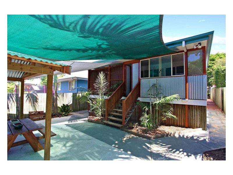 4 Windeyer St, Bald Hills QLD 4036