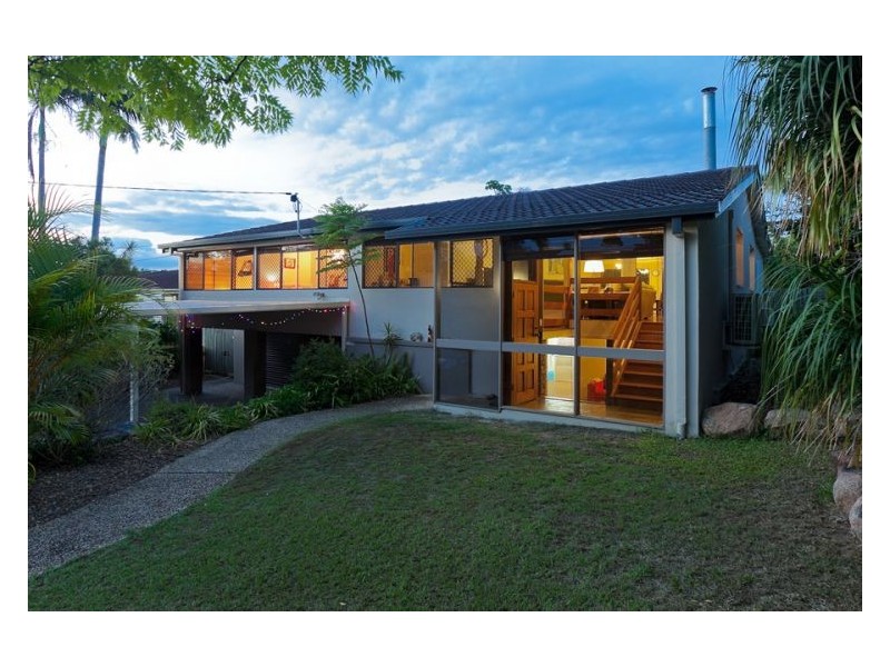 17 Cranfield St, Sunnybank Hills QLD 4109