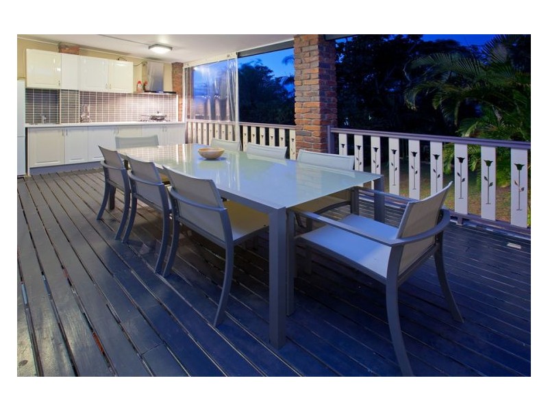 17 Cranfield St, Sunnybank Hills QLD 4109