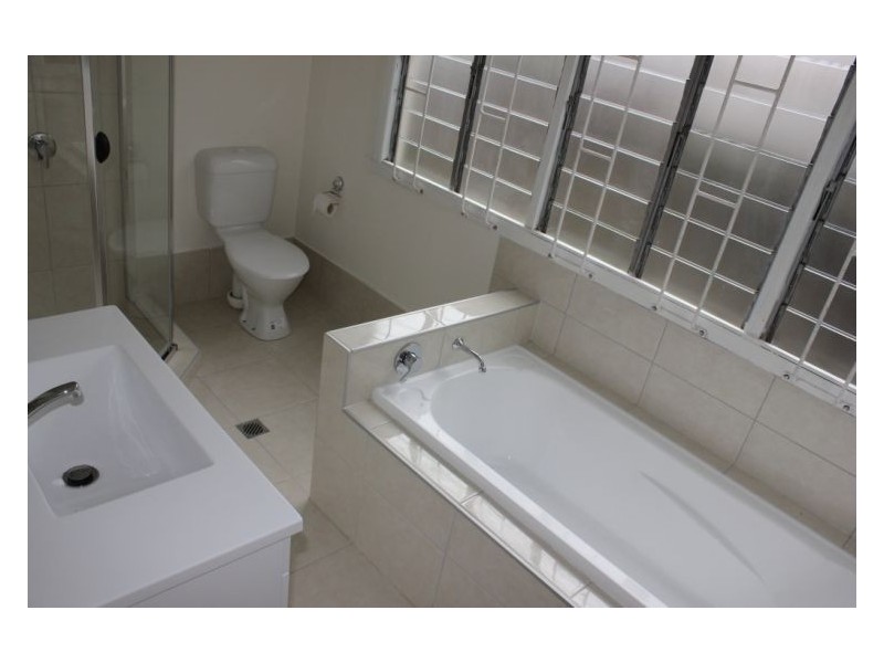347 Beaudesert Rd, Moorooka QLD 4105