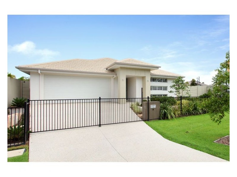 8 Dongola Street, Durack QLD 4077