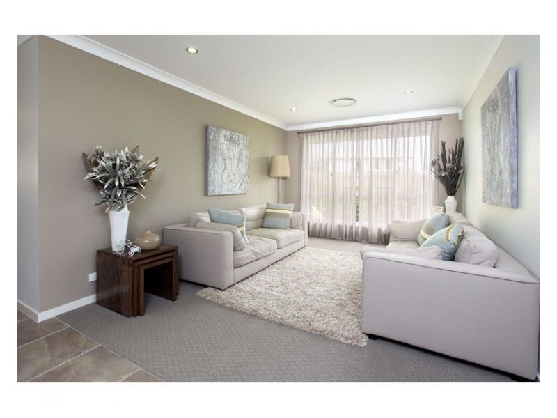 8 Dongola Street, Durack QLD 4077