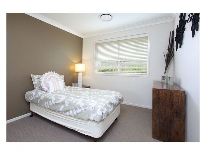 8 Dongola Street, Durack QLD 4077