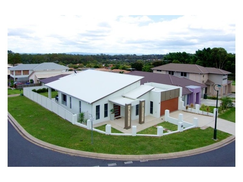 27 Perkins St, Calamvale QLD 4116