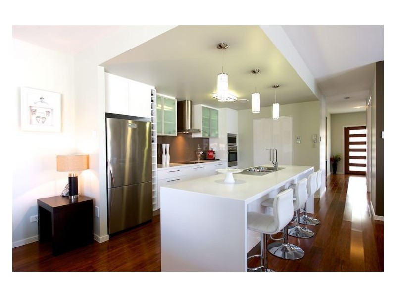27 Perkins St, Calamvale QLD 4116