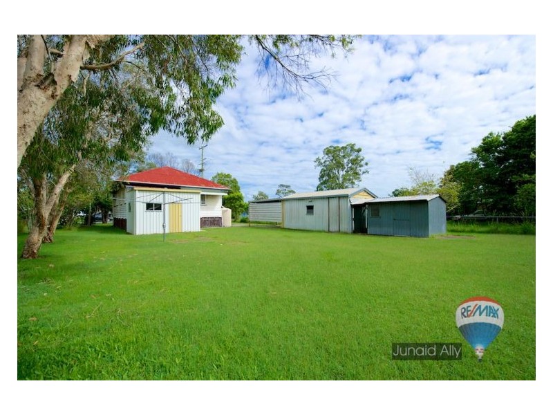 52 Beenleigh Road, Coopers Plains QLD 4108