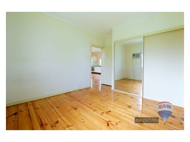 52 Beenleigh Road, Coopers Plains QLD 4108