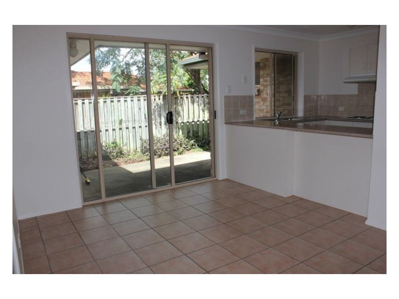 92 Hamish St, Calamvale QLD 4116