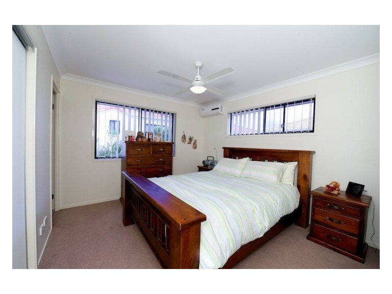 2/18 Diane Ct., Calamvale QLD 4116
