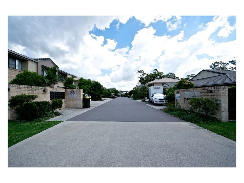 2/18 Diane Ct., Calamvale QLD 4116