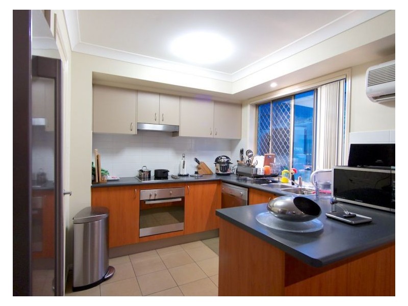 63/18 Mornington Ct, Calamvale QLD 4116