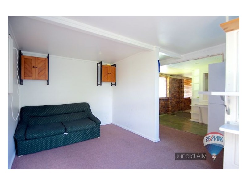 38 Chalfont, Salisbury QLD 4107