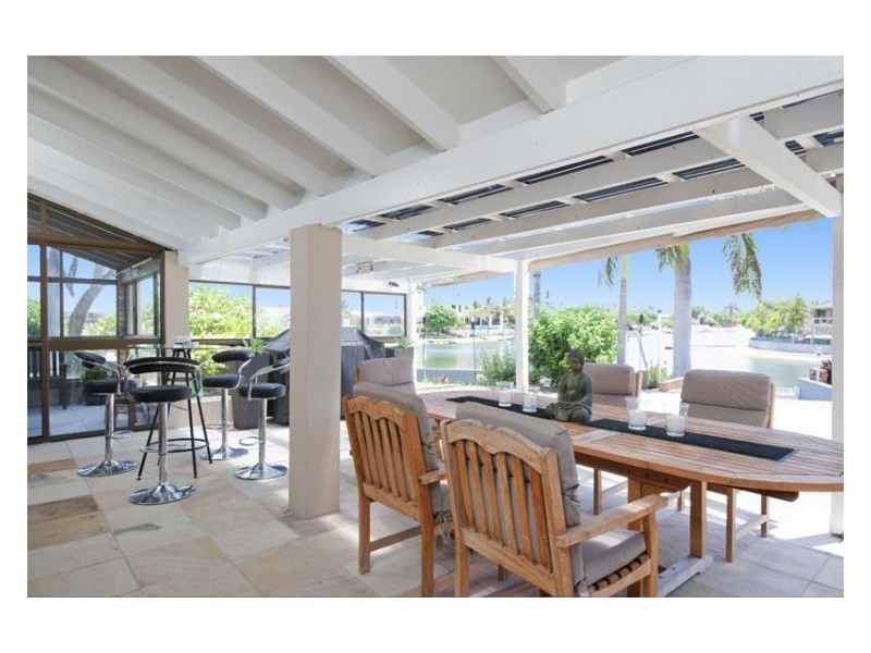 44 Markeri St, Mermaid Waters QLD 4218
