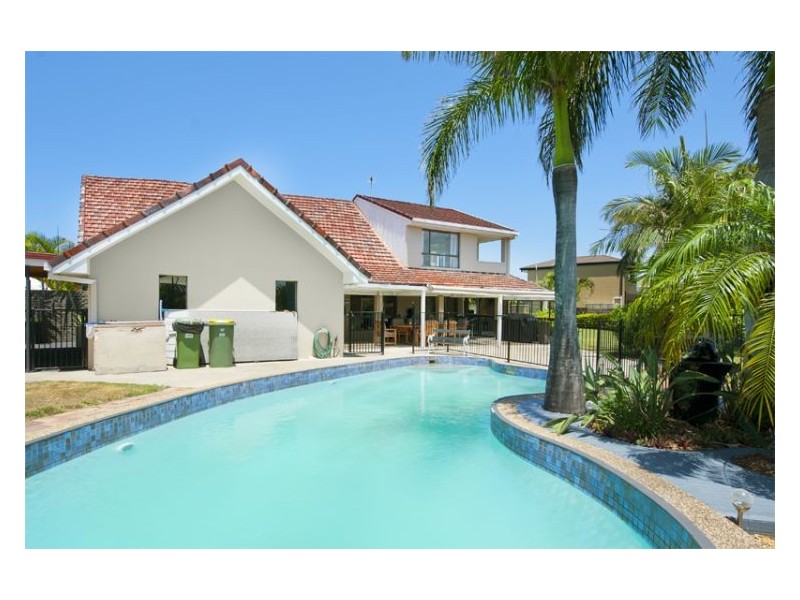 44 Markeri St, Mermaid Waters QLD 4218