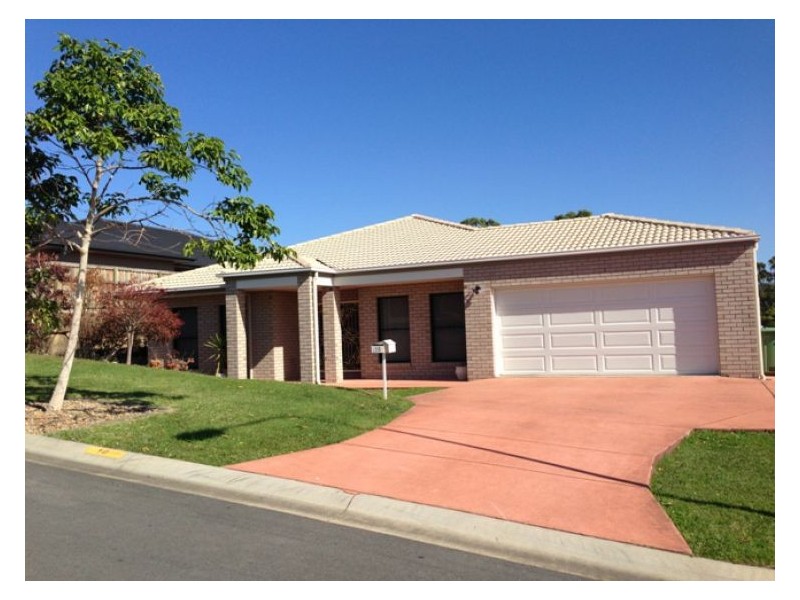10 Mcauley Parade, Pacific Pines QLD 4211