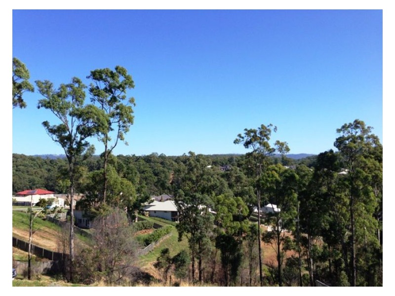 10 Mcauley Parade, Pacific Pines QLD 4211