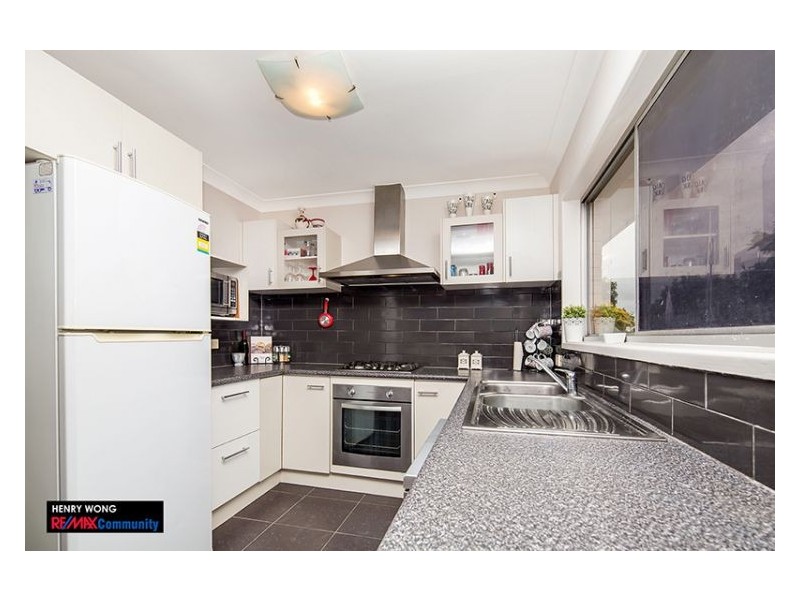 384 Mt Gravatt Capalaba Rd, Wishart QLD 4122