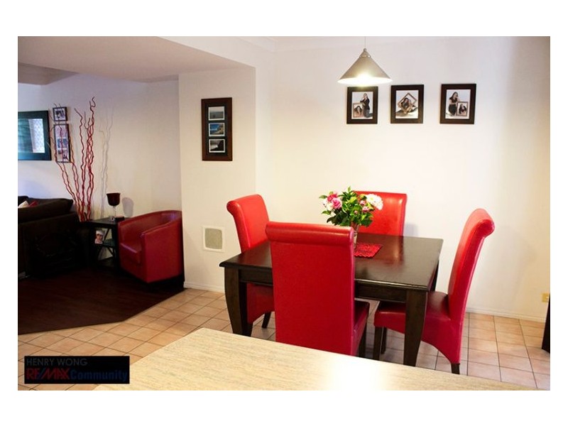 16 Arcadia St, Eight Mile Plains QLD 4113