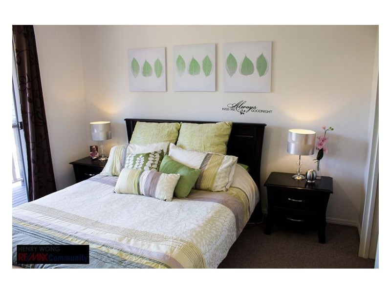 16 Arcadia St, Eight Mile Plains QLD 4113