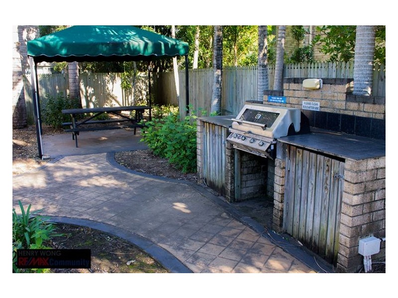 16 Arcadia St, Eight Mile Plains QLD 4113