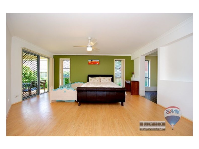 16 Hastings Cl, Calamvale QLD 4116