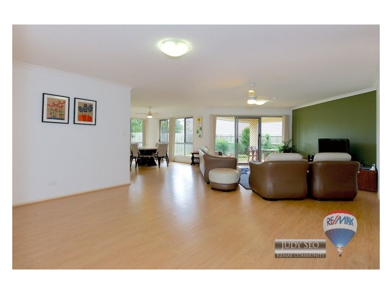 16 Hastings Cl, Calamvale QLD 4116