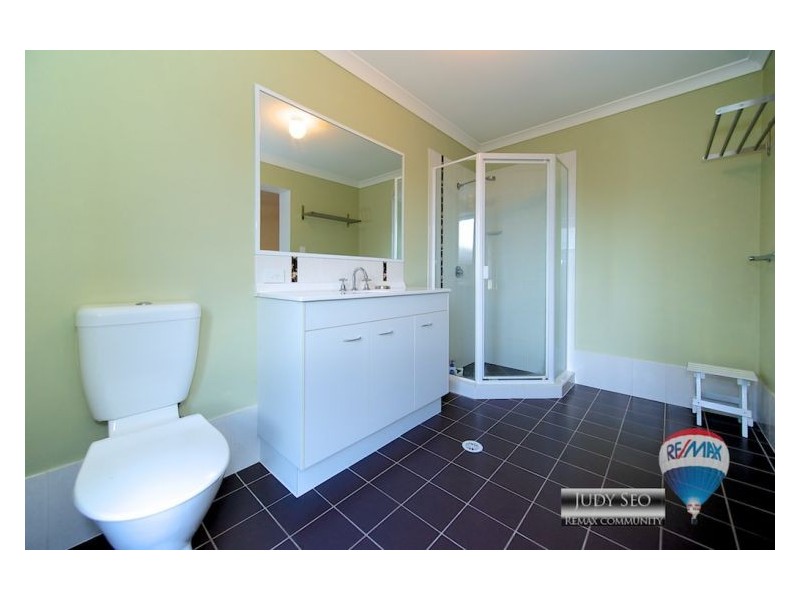 16 Hastings Cl, Calamvale QLD 4116