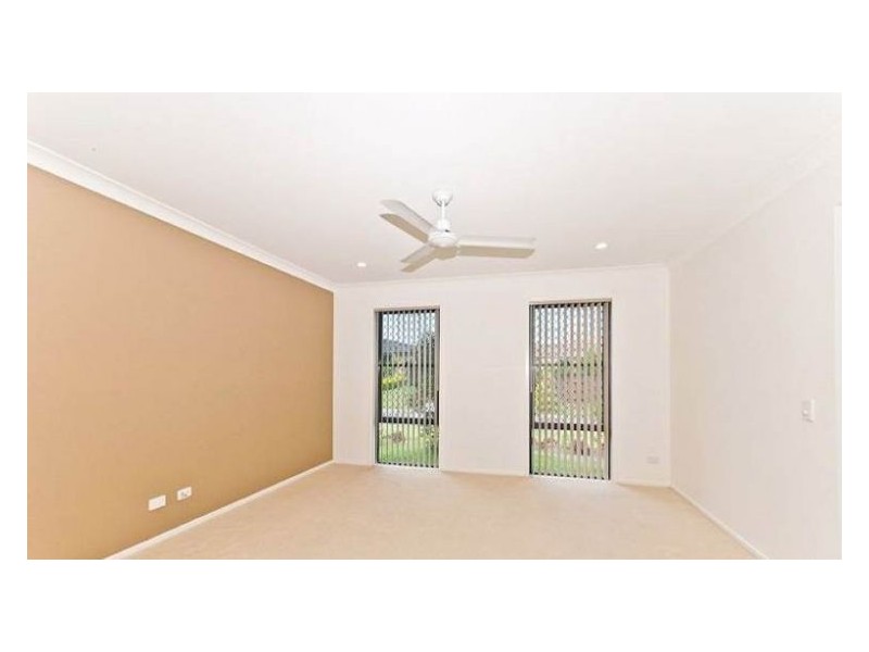 59 Hollywood Avenue, Bellmere QLD 4510