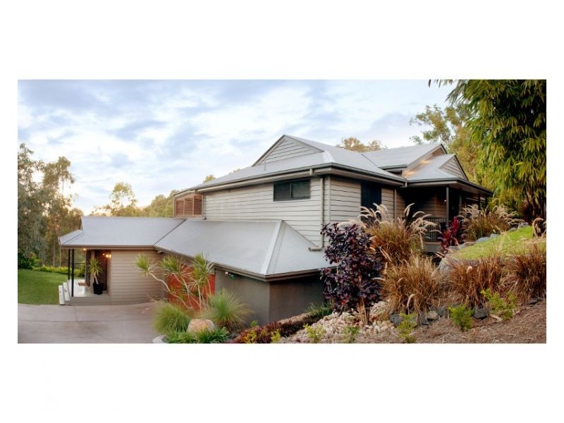 42 Leah Drive, Belivah QLD 4207