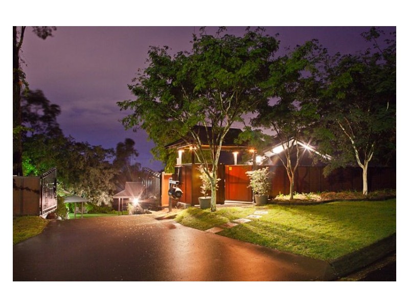 42 Leah Drive, Belivah QLD 4207