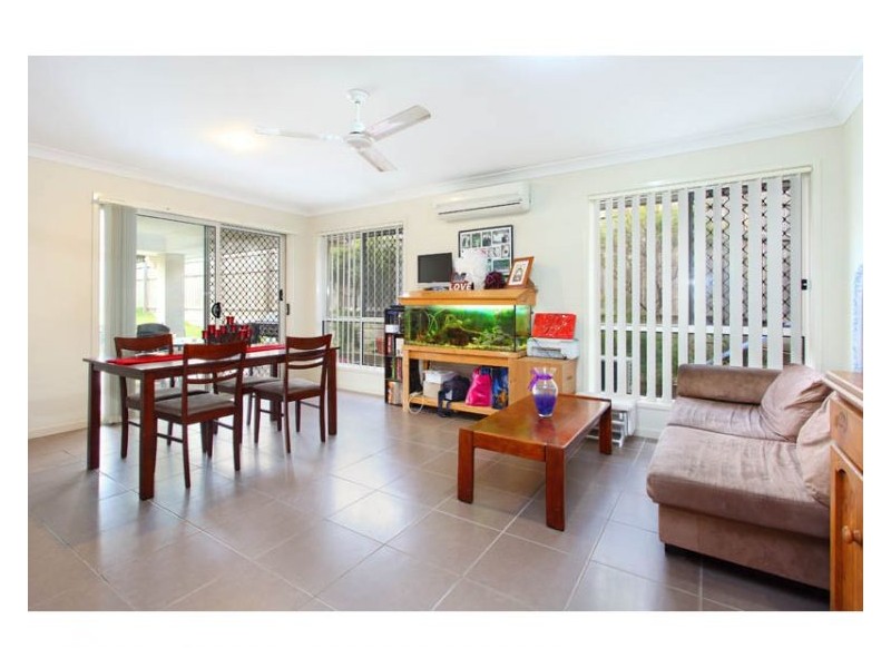 16 Parkview Drive, Springfield Lakes QLD 4300