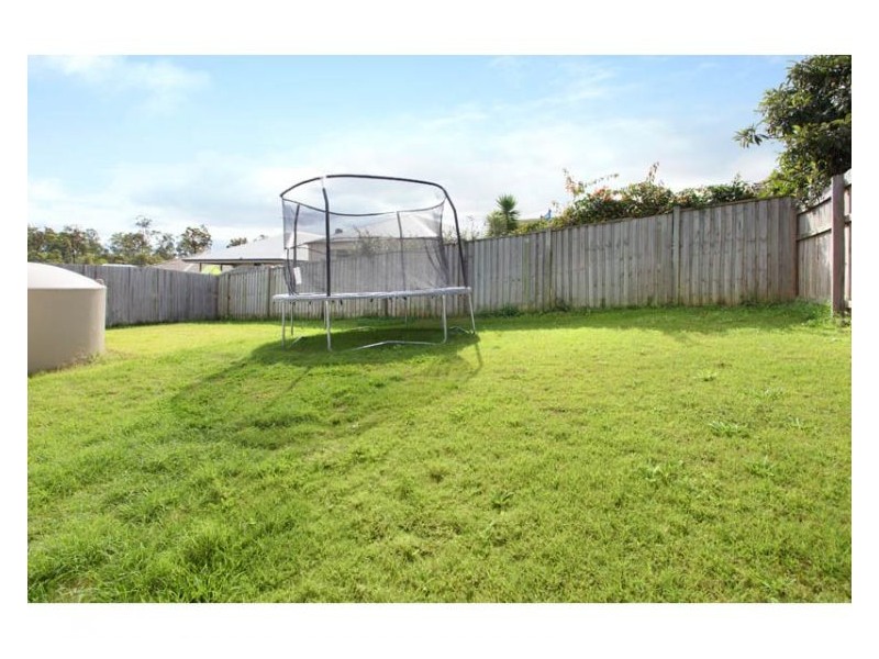 16 Parkview Drive, Springfield Lakes QLD 4300