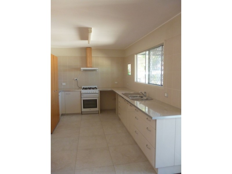 71 Troughton Road, Sunnybank QLD 4109