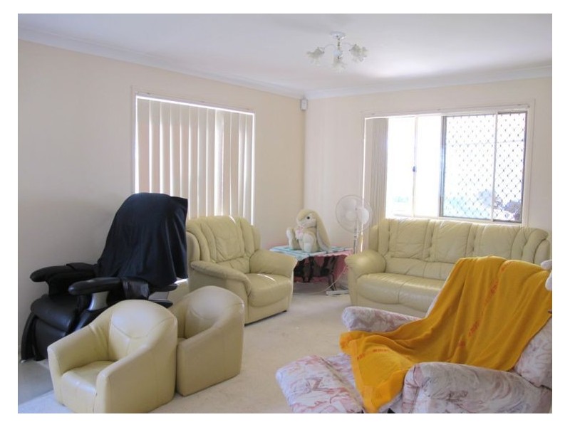 83 Chesterfield Crescene, Kuraby QLD 4112