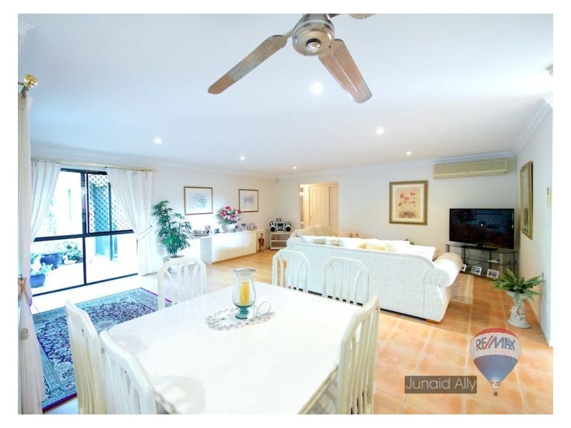 8 Ridgeline Court, Kuraby QLD 4112