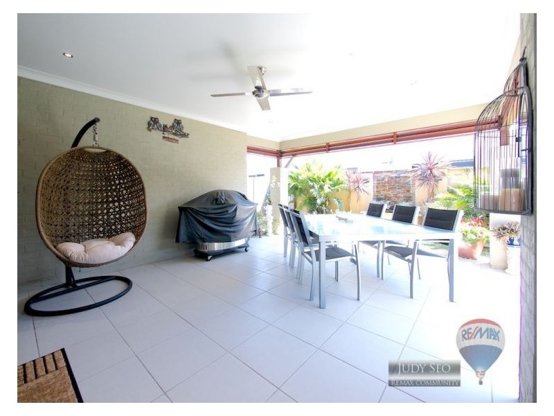 15 Lillydale Pl, Calamvale QLD 4116