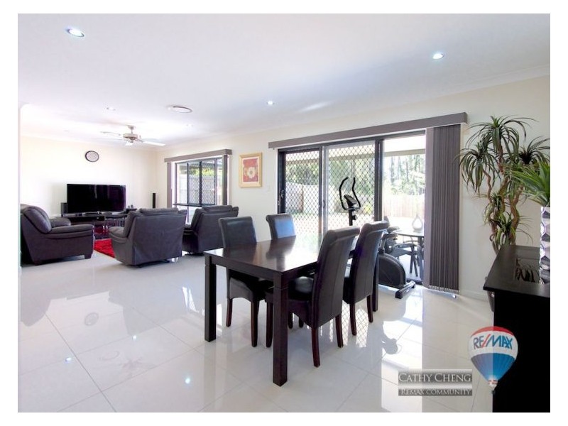 2 Gates Place, Runcorn QLD 4113