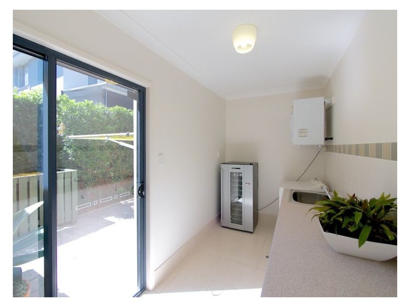 11 Jubilee Cl, Eight Mile Plains QLD 4113