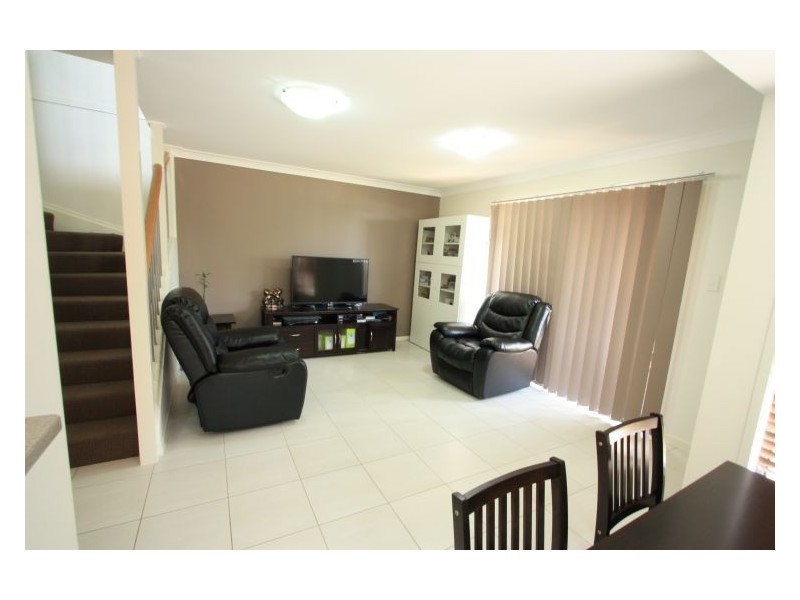 19/8 Charnwood St, Sunnybank Hills QLD 4109