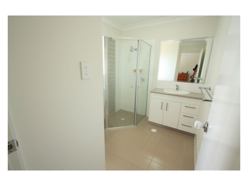 19/8 Charnwood St, Sunnybank Hills QLD 4109