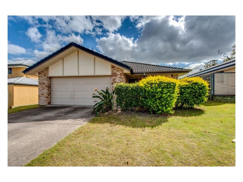 4 Clint Parade, Crestmead QLD 4132