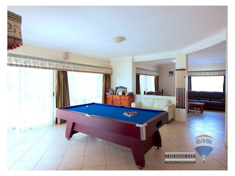 16 Golden Rain Pl, Stretton QLD 4116