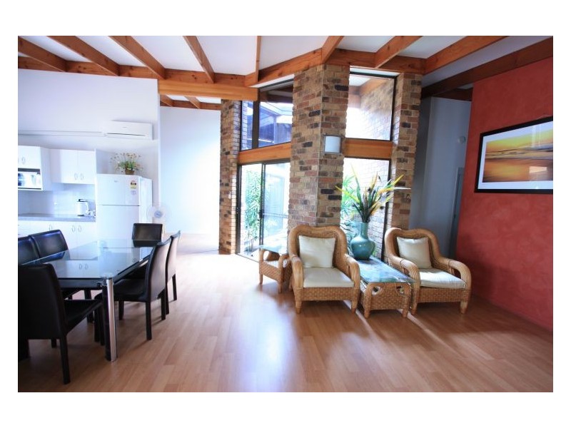 115 Chester Rd, Eight Mile Plains QLD 4113